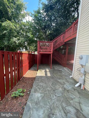 6633 CREEK POINT WAY, Alexandria, VA 22315