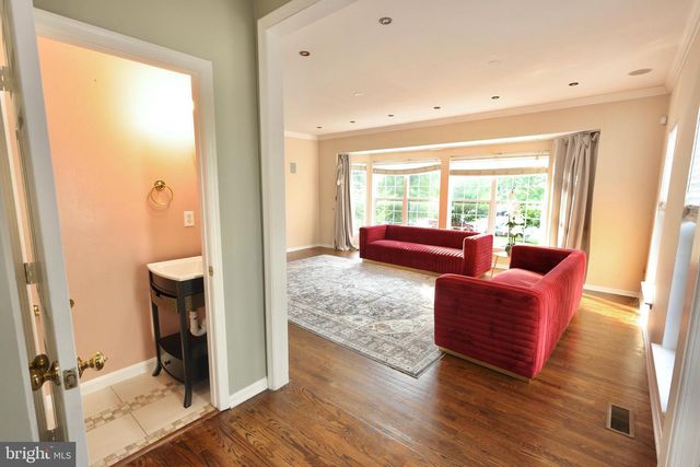 6633 CREEK POINT WAY, Alexandria, VA 22315