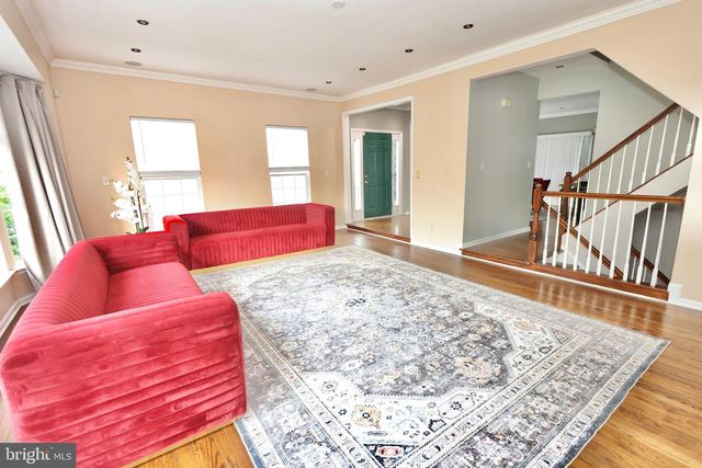 6633 CREEK POINT WAY, Alexandria, VA 22315