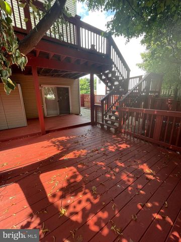 6633 CREEK POINT WAY, Alexandria, VA 22315