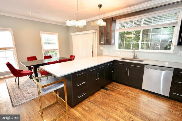 6633 CREEK POINT WAY, Alexandria, VA 22315