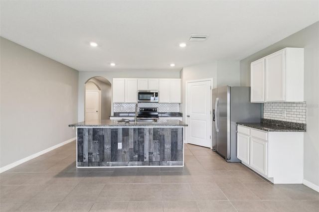 10904 TALLY FAWN LOOP, San Antonio, FL 33576