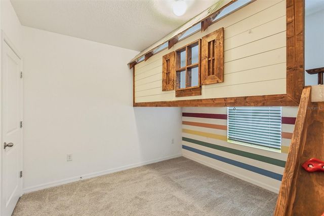 10904 TALLY FAWN LOOP, San Antonio, FL 33576