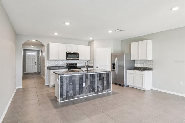 10904 TALLY FAWN LOOP, San Antonio, FL 33576