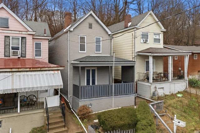 13 Marchmont Street, Ingram, PA 15205