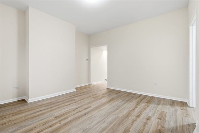 13 Marchmont Street, Ingram, PA 15205