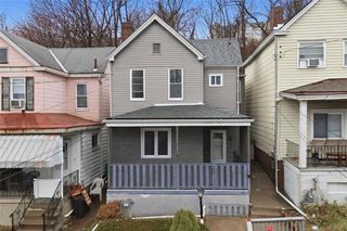 13 Marchmont Street, Ingram, PA 15205