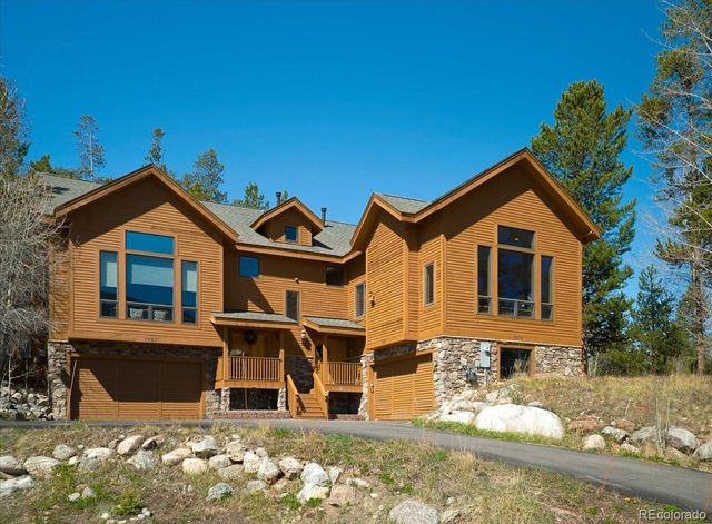 1871 Peregrine Lane, Silverthorne, CO 80498