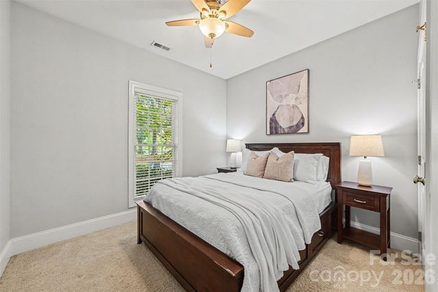 1109 Moray Court, Charlotte, NC 28211