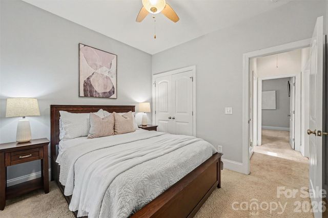 1109 Moray Court, Charlotte, NC 28211