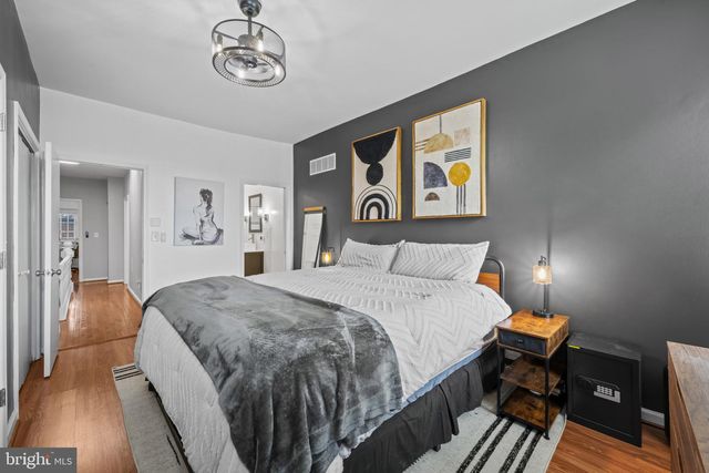 2512 E FAIRMOUNT AVE, Baltimore, MD 21224