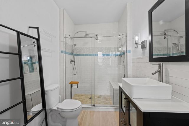 2512 E FAIRMOUNT AVE, Baltimore, MD 21224