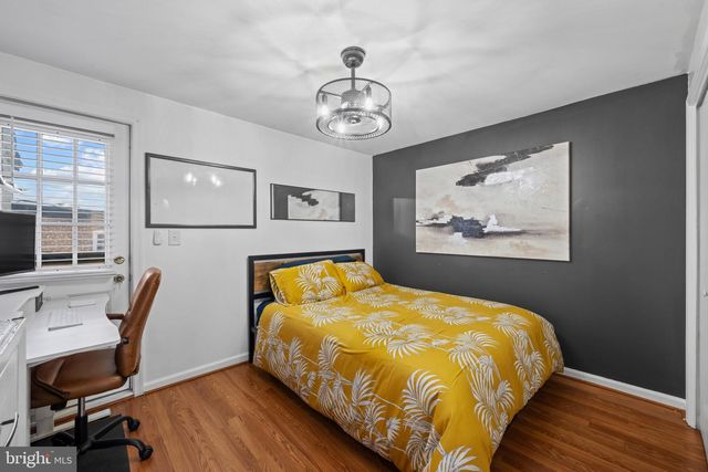 2512 E FAIRMOUNT AVE, Baltimore, MD 21224