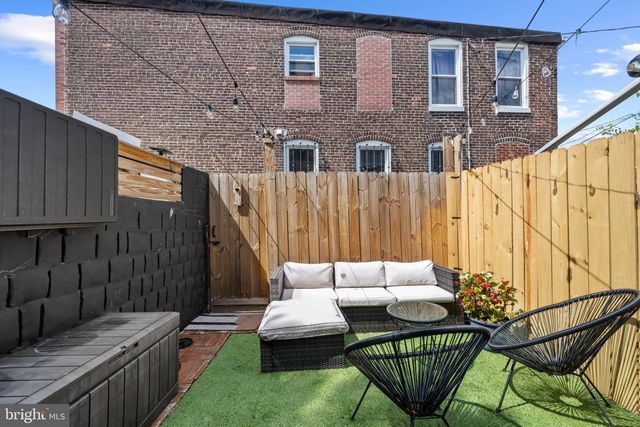 2512 E FAIRMOUNT AVE, Baltimore, MD 21224