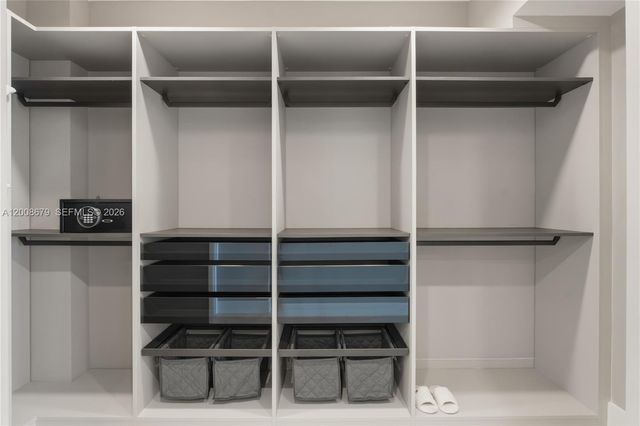 17875 Collins Ave 3906, Sunny Isles Beach, FL 33160