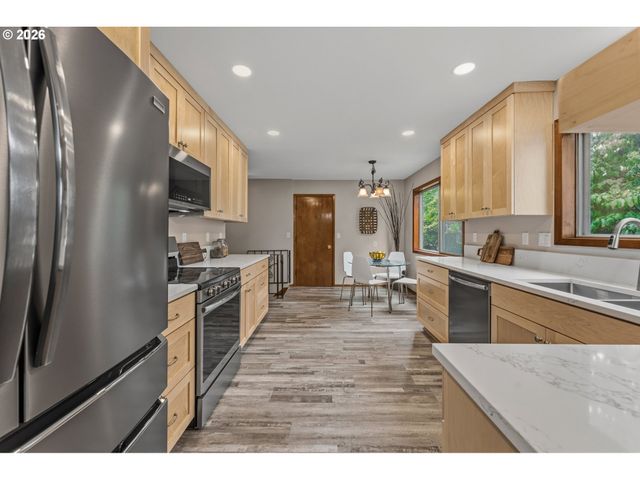 14354 Se CAROL Ave, Milwaukie, OR 97267
