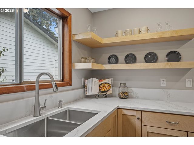 14354 Se CAROL Ave, Milwaukie, OR 97267