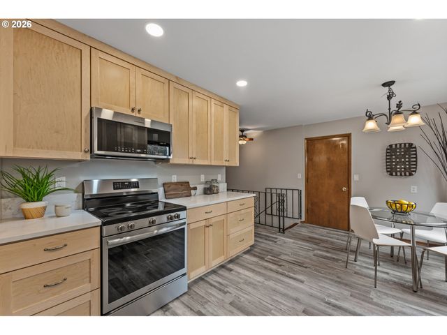 14354 Se CAROL Ave, Milwaukie, OR 97267