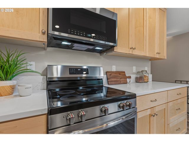 14354 Se CAROL Ave, Milwaukie, OR 97267