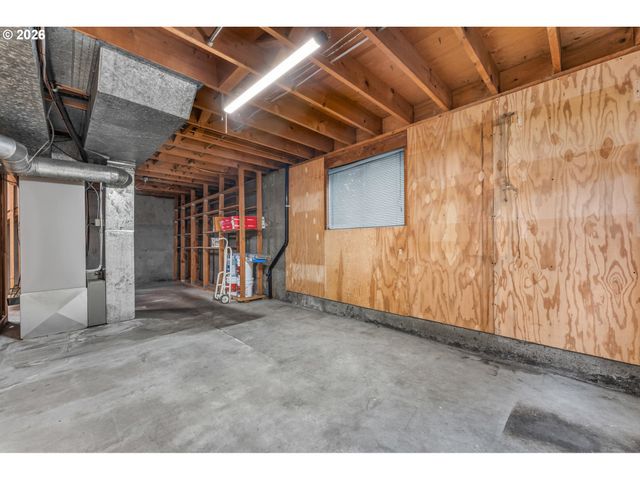 14354 Se CAROL Ave, Milwaukie, OR 97267