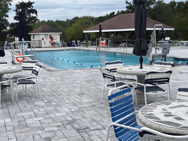 4 Harrogate Lane, Manchester, NJ 08759