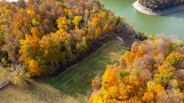 1855 S Shepola Road, Nancy, KY 42544