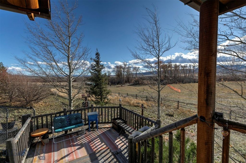 Address unavailable. photo 60