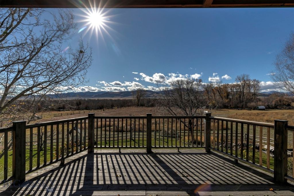 Address unavailable. photo 83