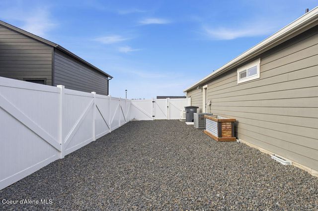 13484 N International ST, Rathdrum, ID 83858
