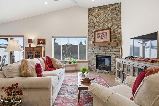 13484 N International ST, Rathdrum, ID 83858