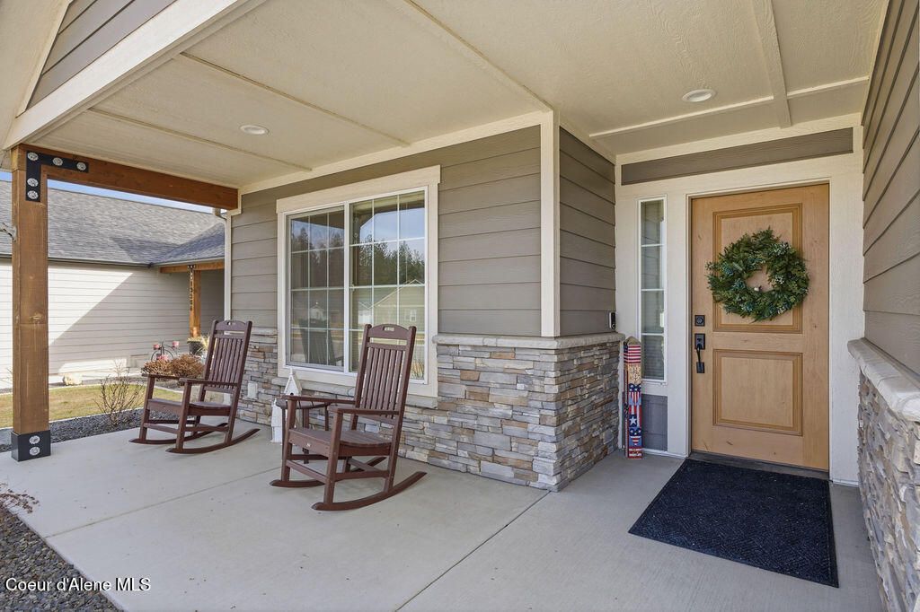 13484 N International ST, Rathdrum, ID 83858