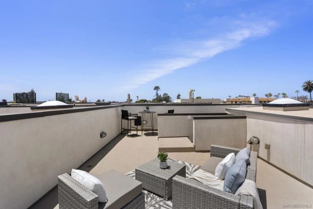 718 Silver, La Jolla, CA 92037