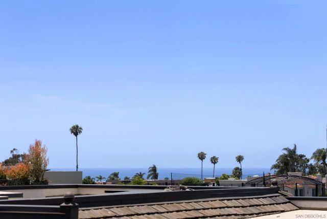 718 Silver, La Jolla, CA 92037