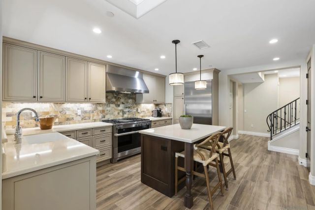 718 Silver, La Jolla, CA 92037