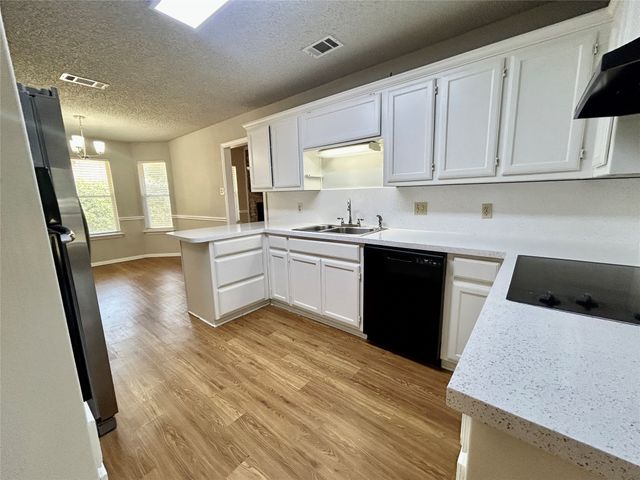 7724 Sagebrush Court N, North Richland Hills, TX 76182