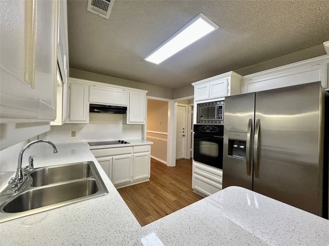 7724 Sagebrush Court N, North Richland Hills, TX 76182