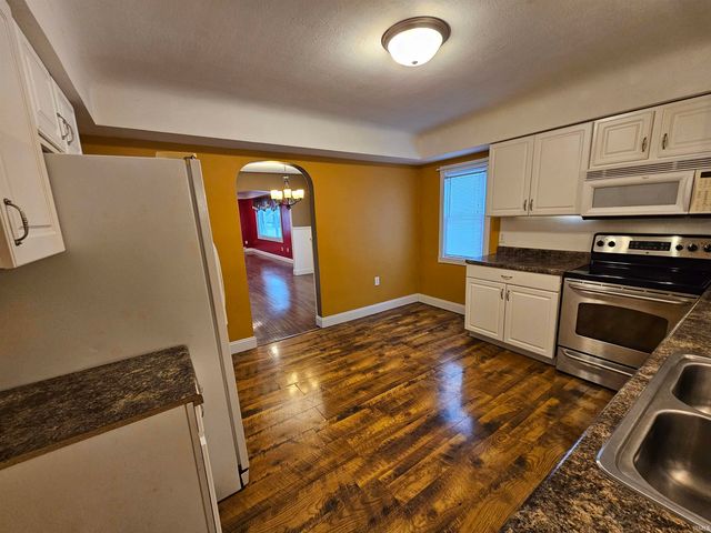 5505 Standish Drive, Fort Wayne, IN 46803