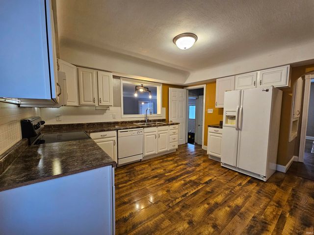 5505 Standish Drive, Fort Wayne, IN 46803