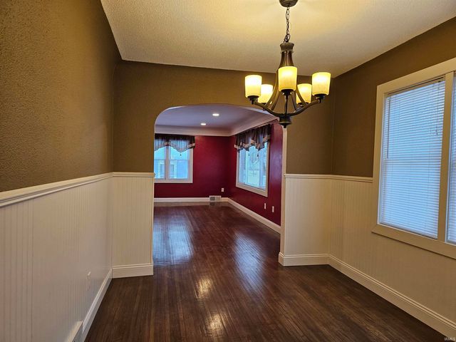 5505 Standish Drive, Fort Wayne, IN 46803