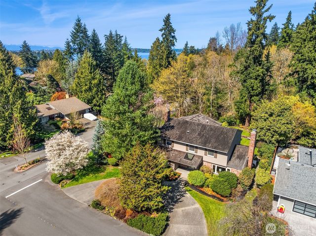 8400 SE 61st Street, Mercer Island, WA 98040
