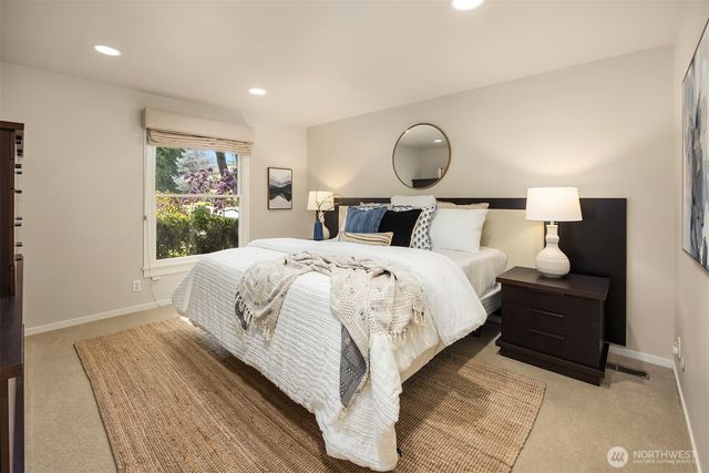 8400 SE 61st Street, Mercer Island, WA 98040