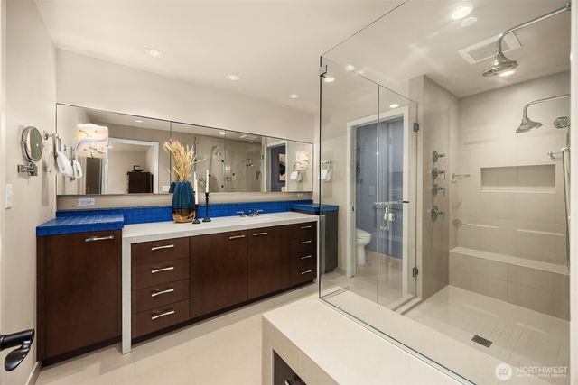 8400 SE 61st Street, Mercer Island, WA 98040