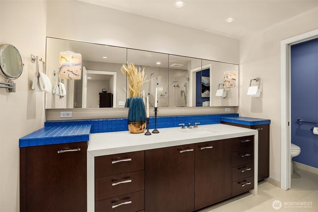 8400 SE 61st Street, Mercer Island, WA 98040