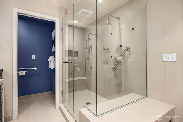 8400 SE 61st Street, Mercer Island, WA 98040