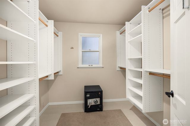 8400 SE 61st Street, Mercer Island, WA 98040