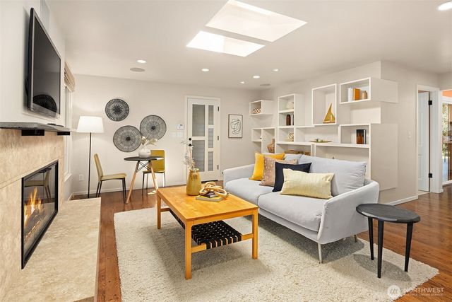 8400 SE 61st Street, Mercer Island, WA 98040