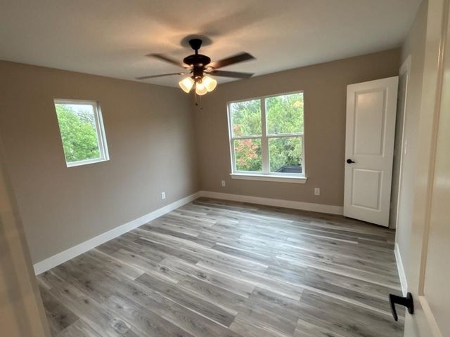 3211 Brazos River Drive, Granbury, TX 76048