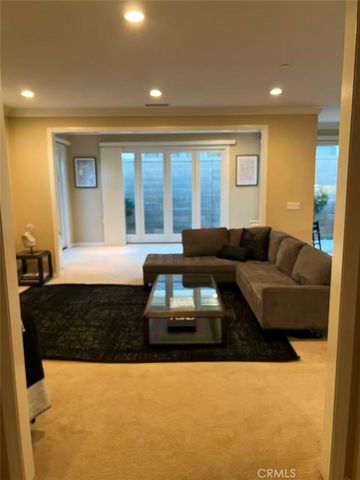 72 Twin Flower, Irvine, CA 92620