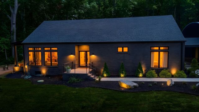 214 Hasty Dr, Goodlettsville, TN 37072