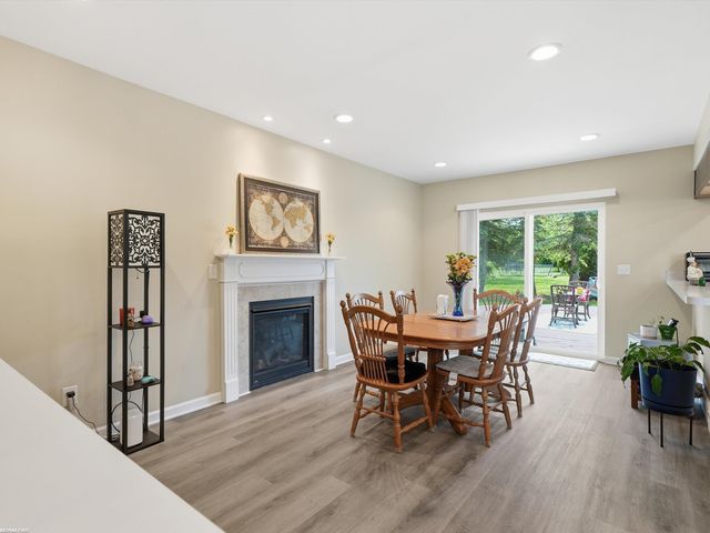 3830 Bristol Drive, Troy, MI 48083